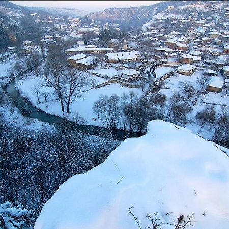 Hotel Black Stork Nisovo Bagian luar foto