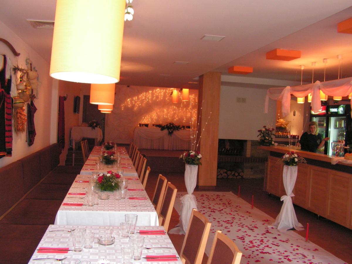 Hotel Black Stork Nisovo Bagian luar foto
