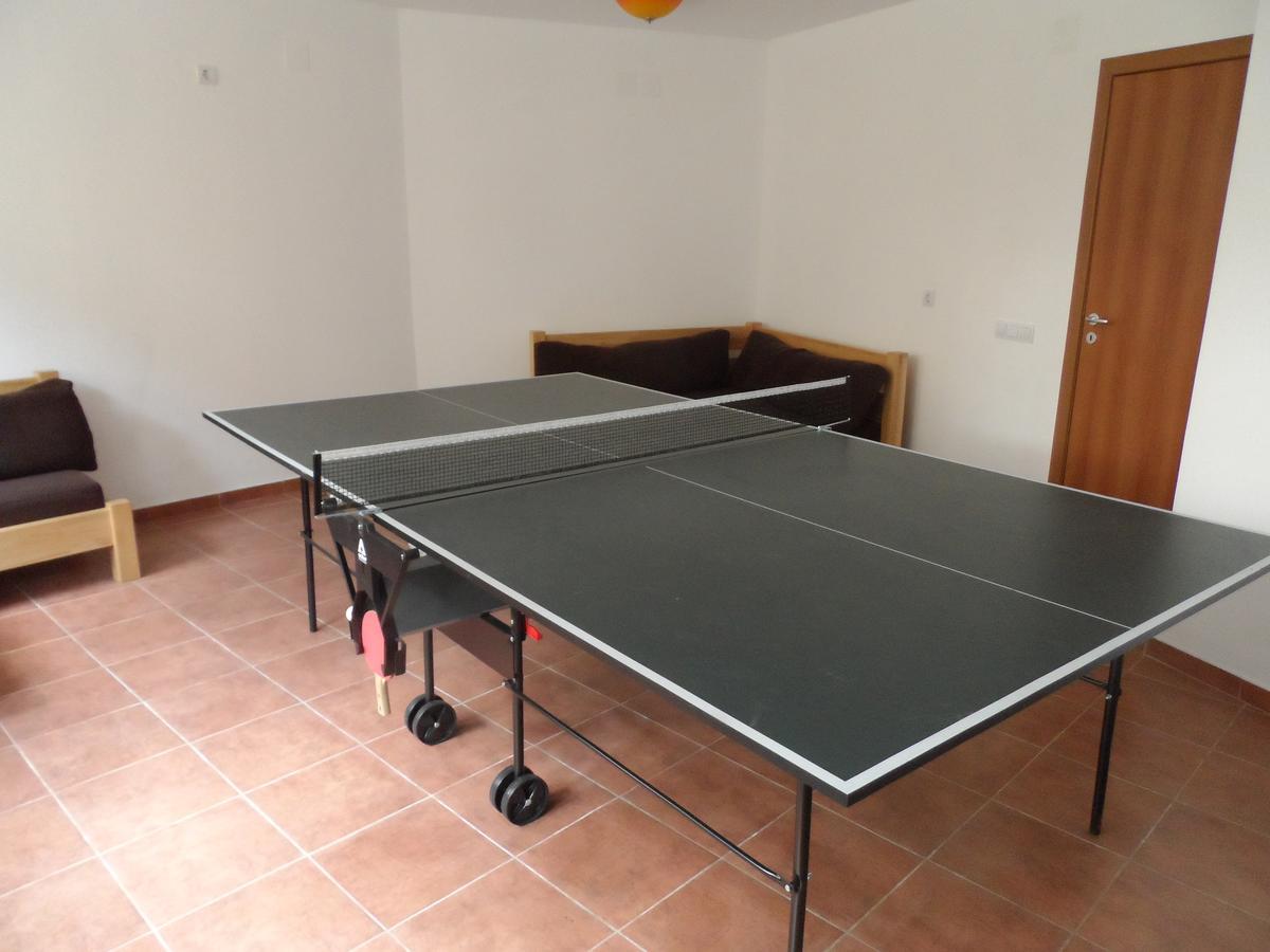 Hotel Black Stork Nisovo Bagian luar foto
